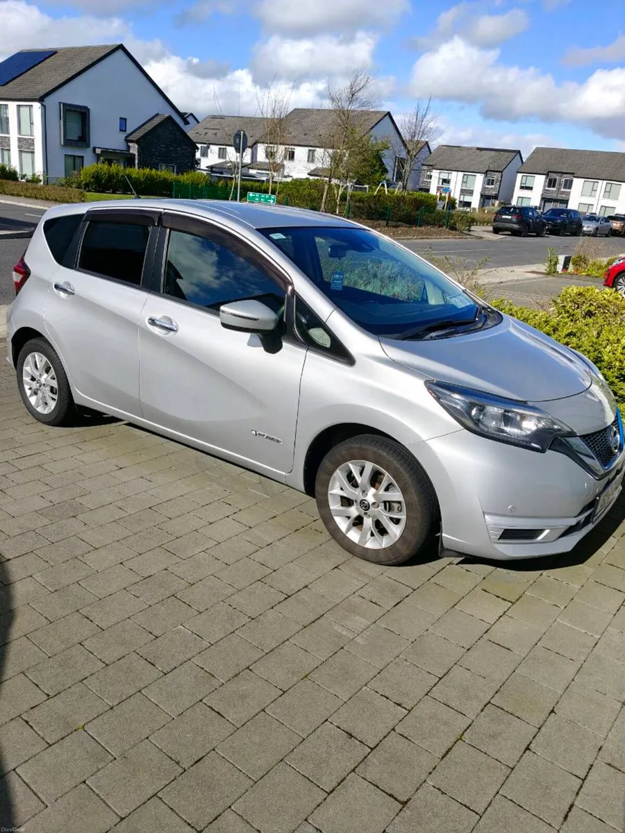 Nissan Note Acenta 1.2 Petrol-Hybrid Automatic - Image 2