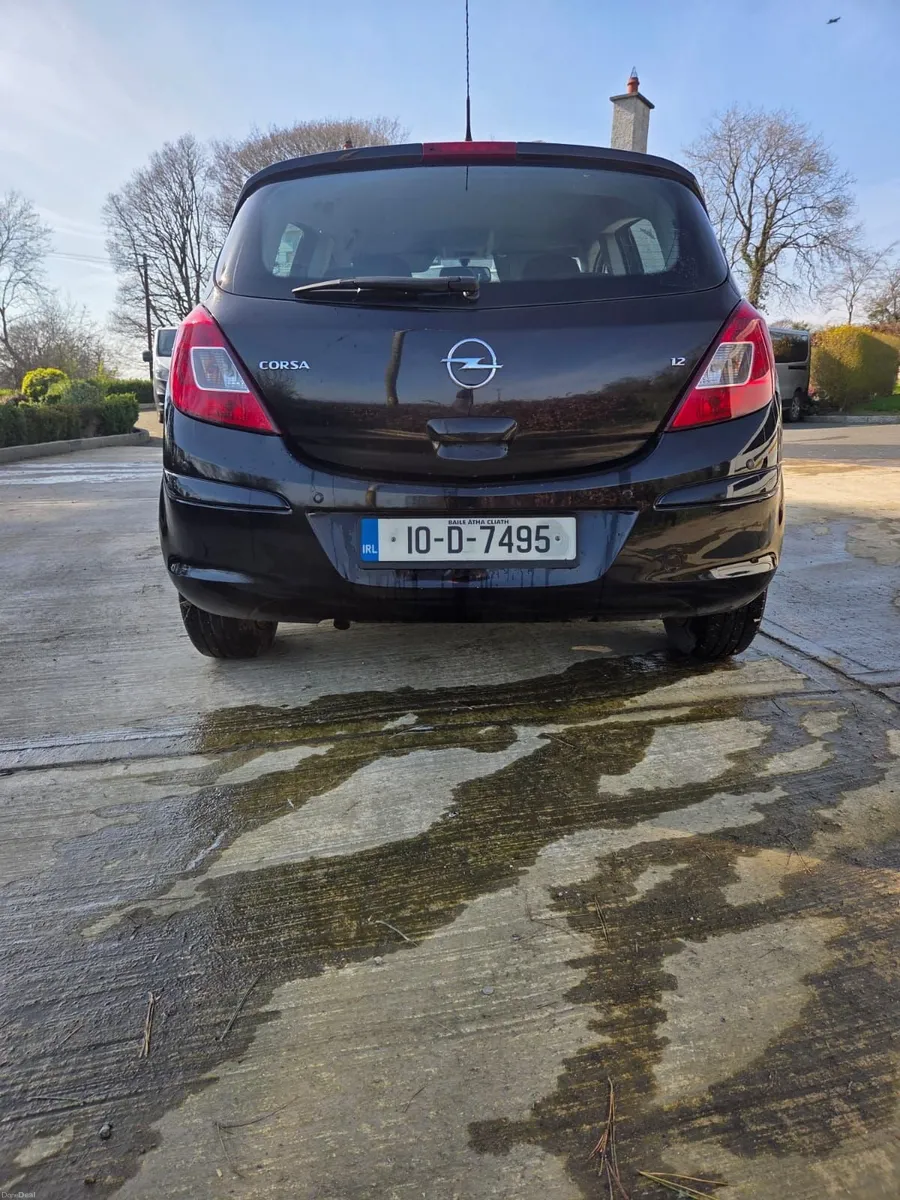 Opel Corsa 2010 - Image 2