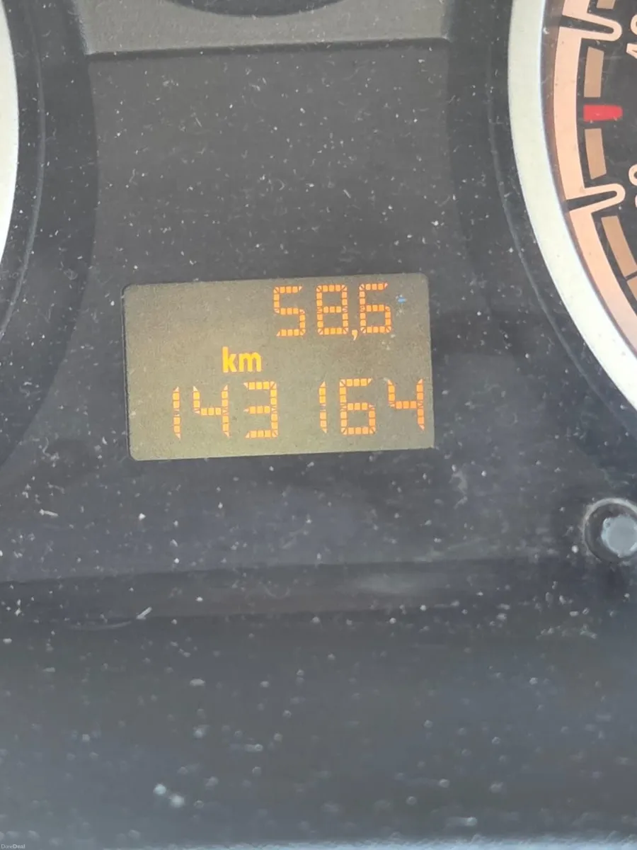 Opel Corsa 2010 - Image 4