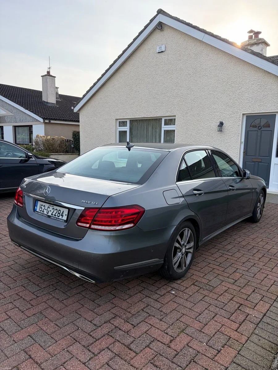 Mercedes Benz E class 2015 - Image 4