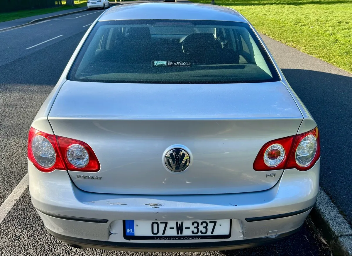 Volkswagen Passat 2007 (1.6L Petrol Manual) - Image 4
