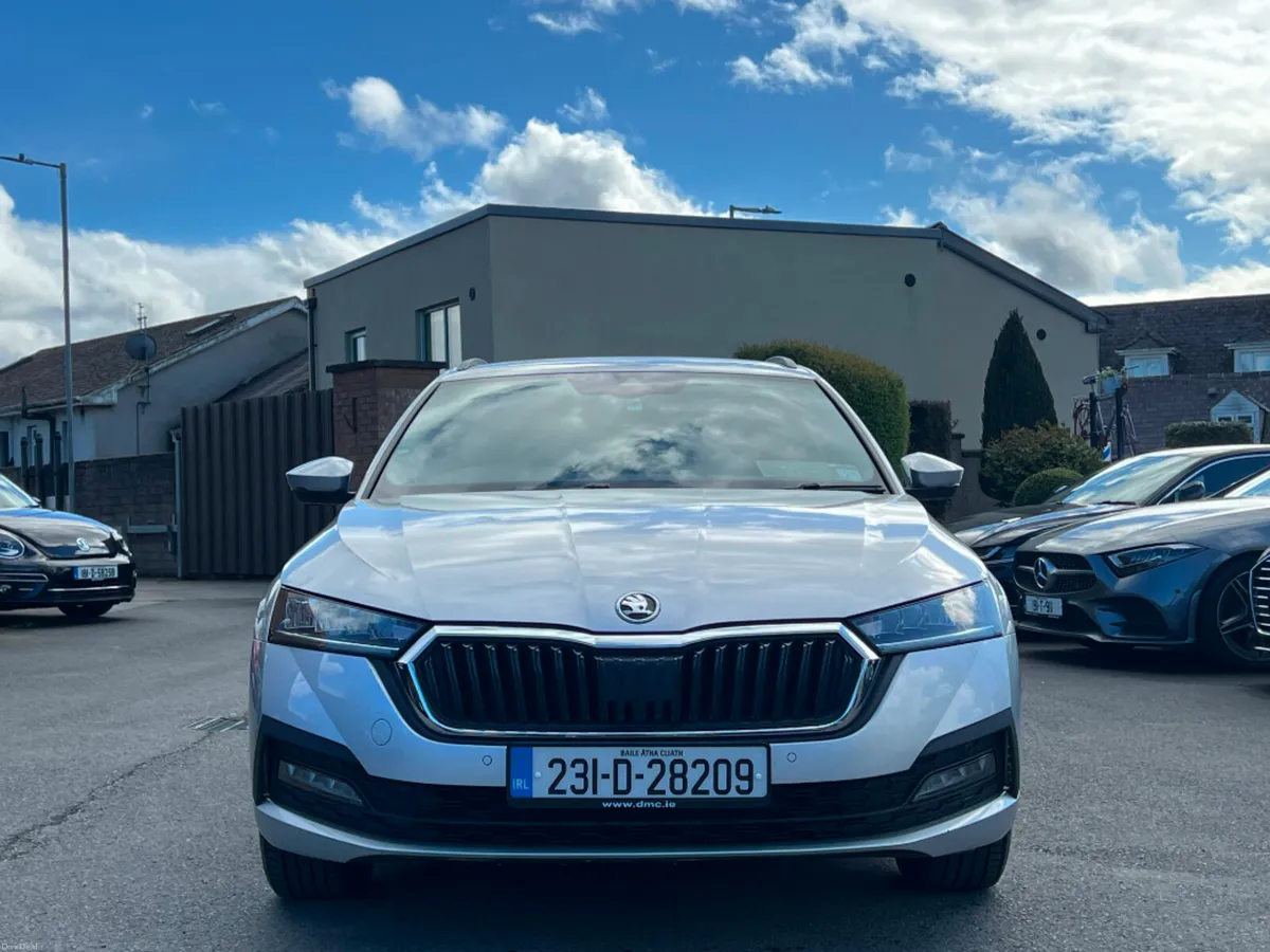 Skoda Octavia COMBI AMBITION 2.0TDI 115HP *IRISH C - Image 2