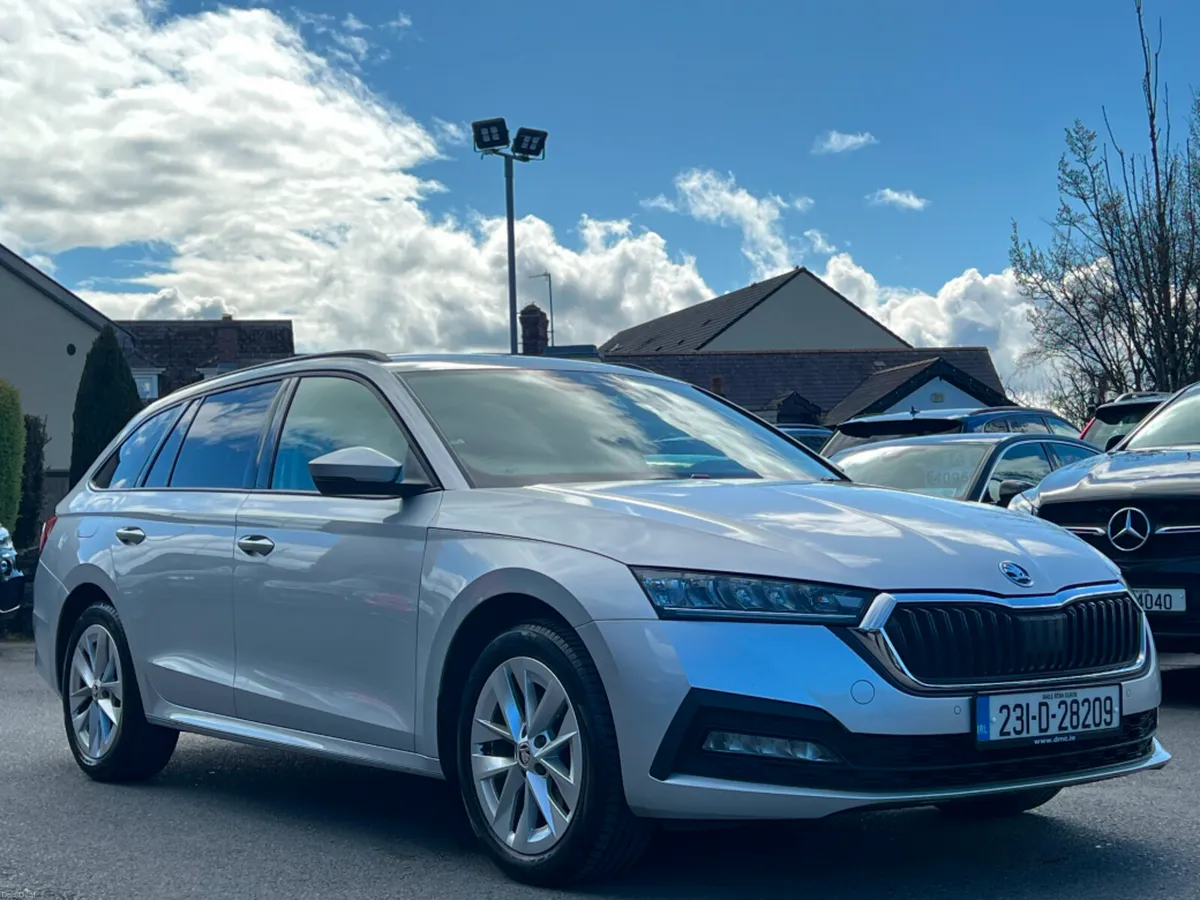 Skoda Octavia COMBI AMBITION 2.0TDI 115HP *IRISH C - Image 3