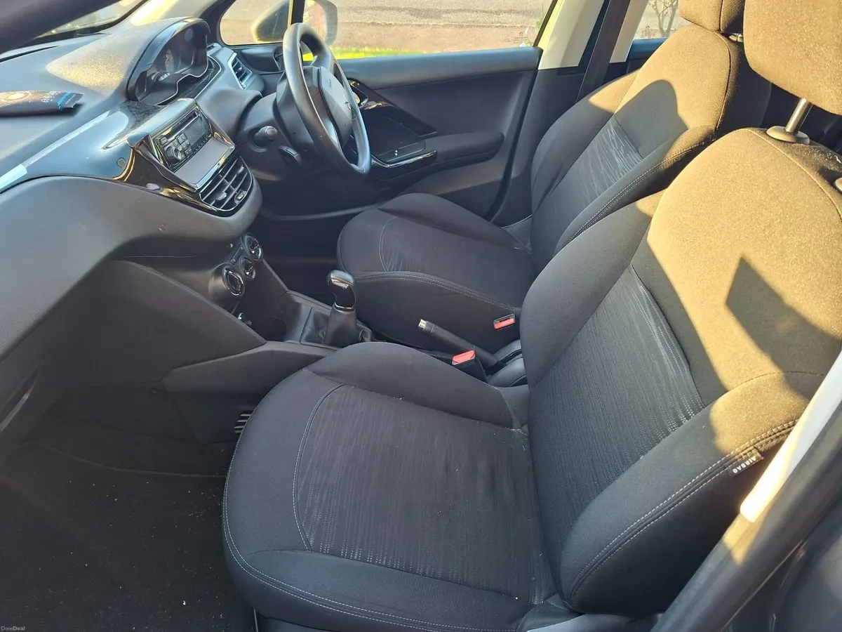 2013 Peugeot 208 - Image 2