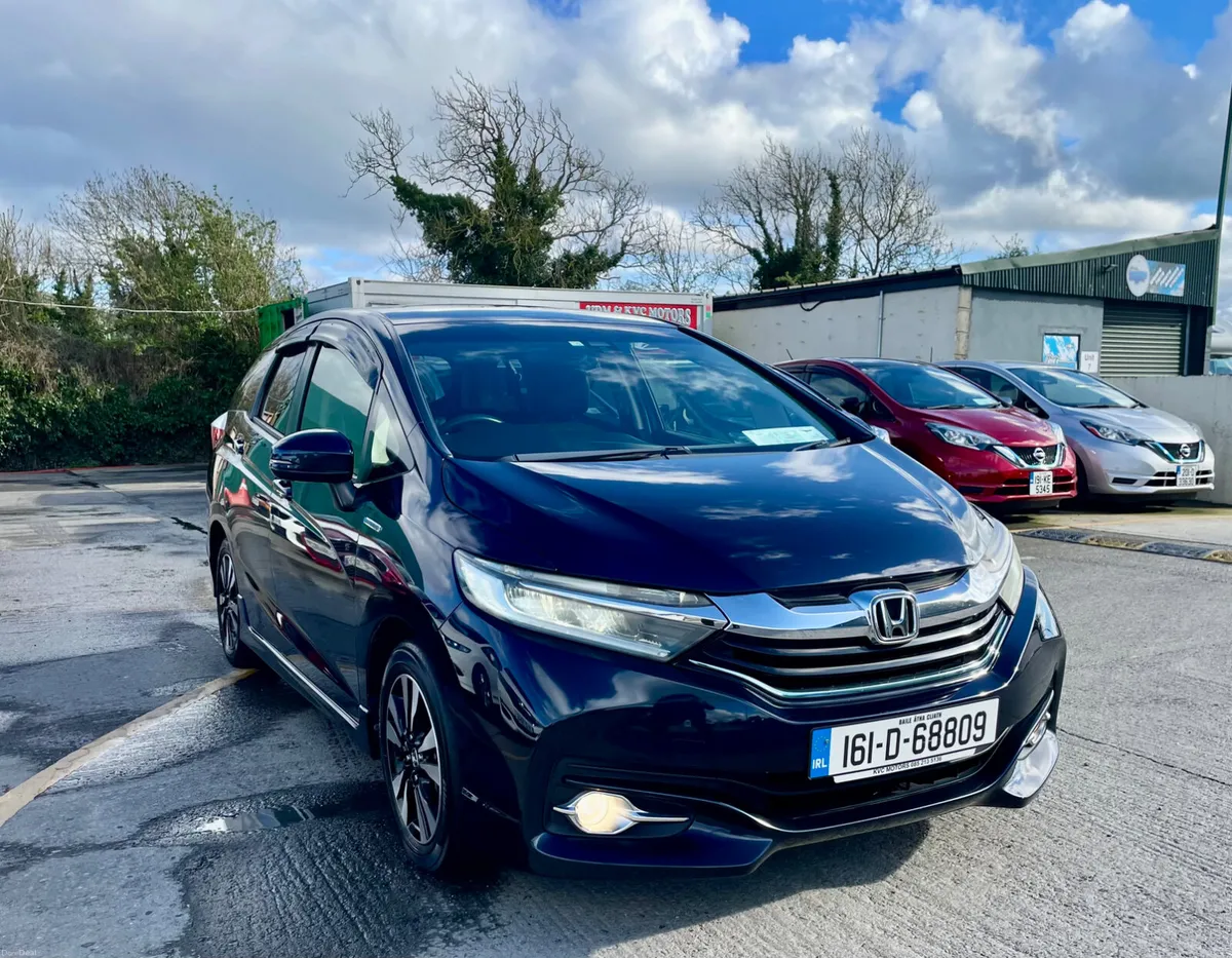 HONDA SHUTTLE 2016 (1.5, HYBRID) - Image 1