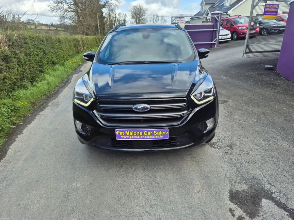 Ford Kuga ST-LINE TDCI - Image 2