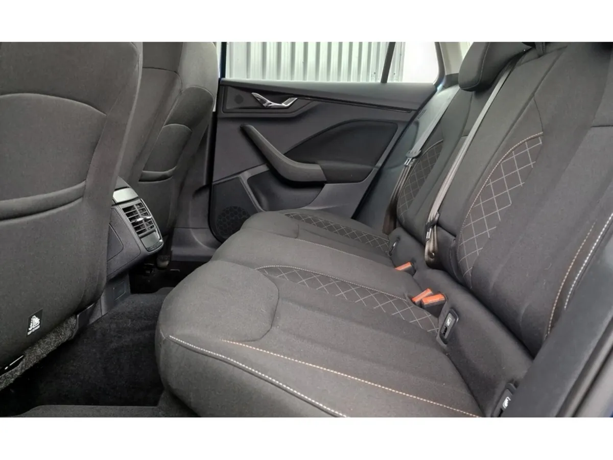 Skoda Kamiq AMBITION 1.0 TSI 115 BHP- JUST 61,000K - Image 3