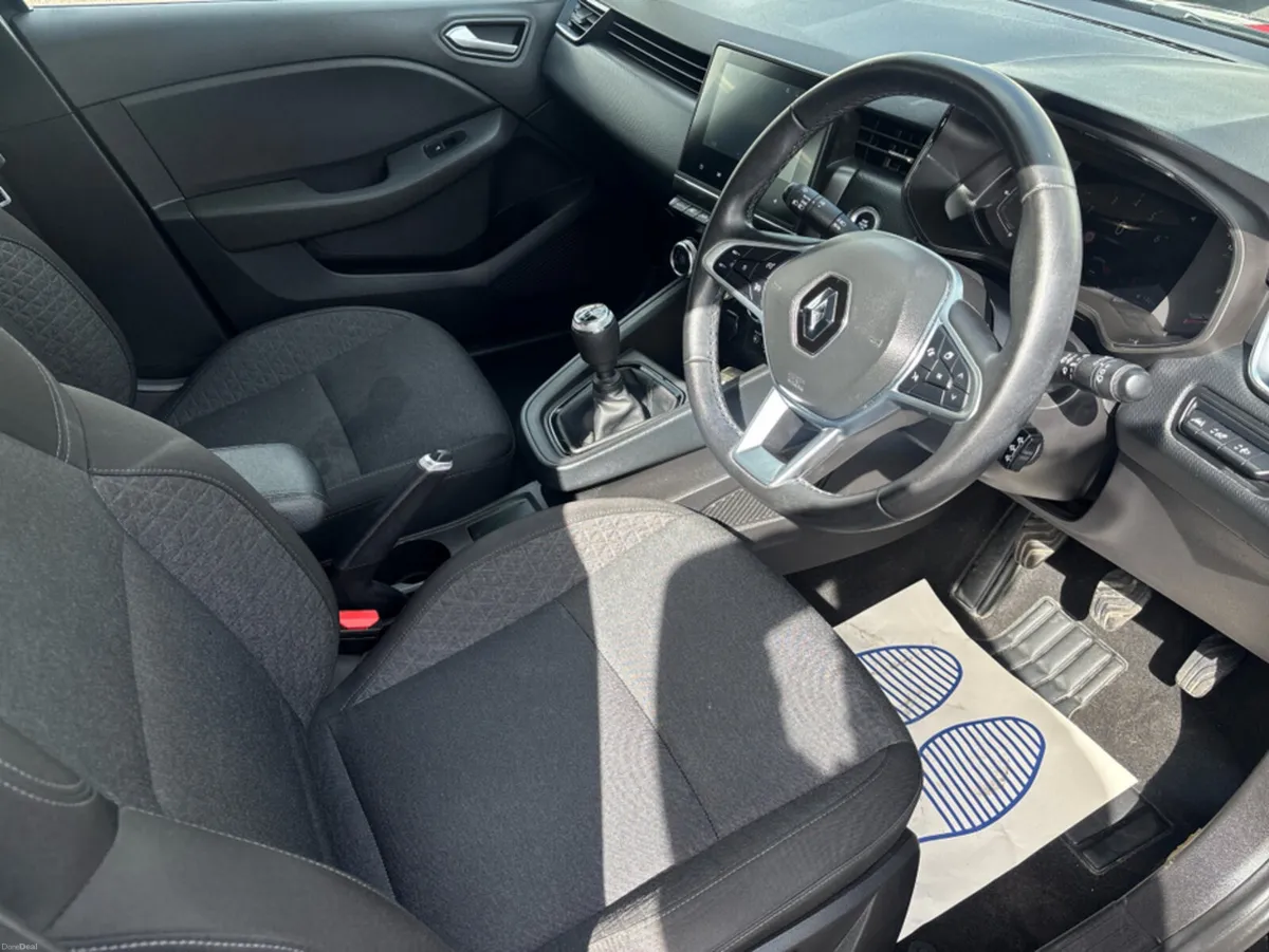 Renault Clio EVOLUTION TCE 90 DFULL MY MY23 5DR - Image 6