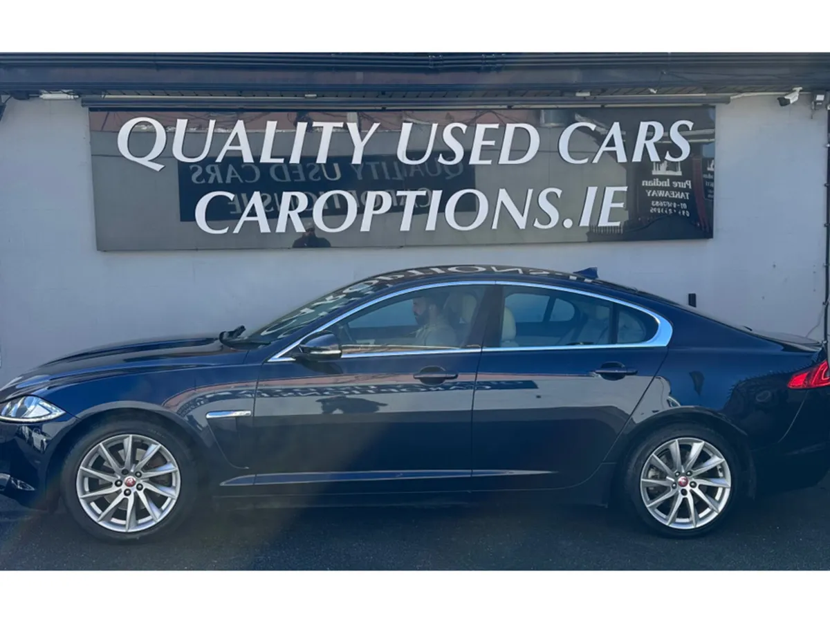 Jaguar XF 2.2 D LUXURY 200PS 4DR AUTO//BELT DONE// - Image 2
