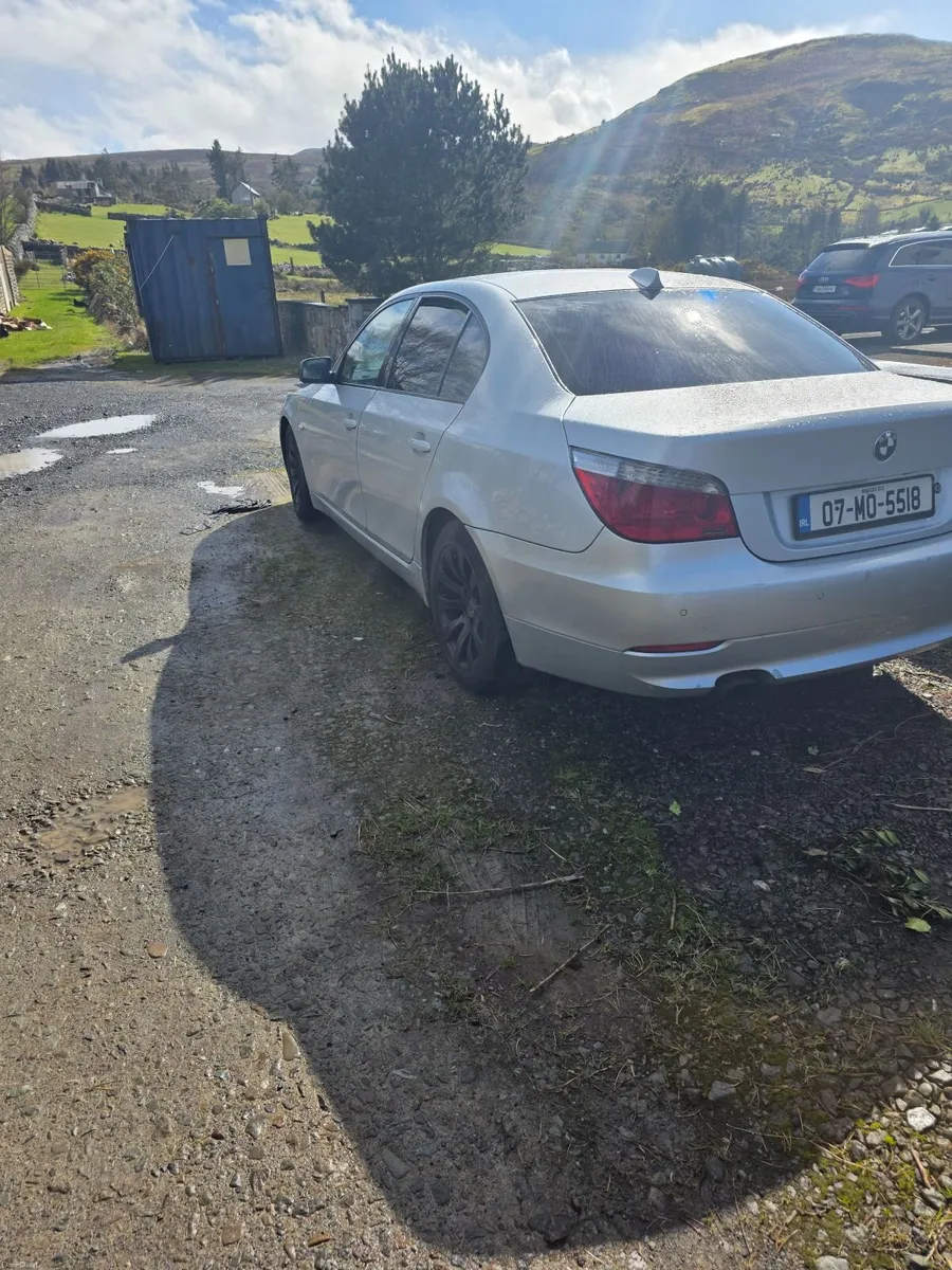 BMW 5-Series 2007 - Image 1