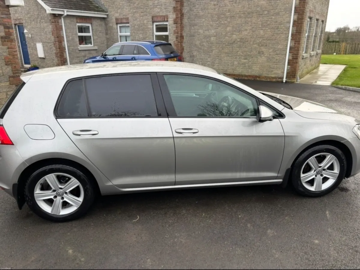 Volkswagen Golf 2015 - Image 2