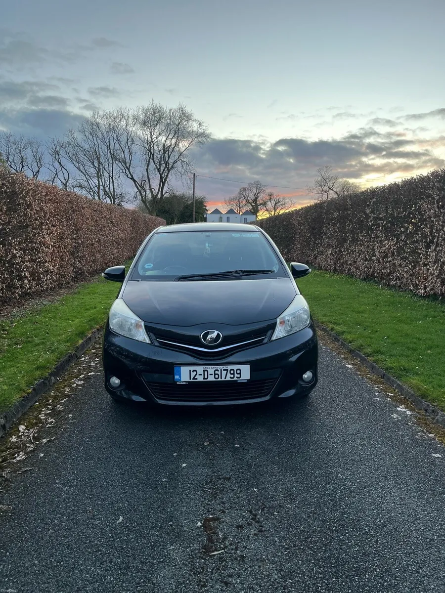 2012 Automatic Toyota Yaris *LOW KMs* - Image 2