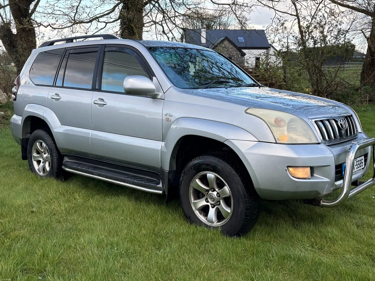 Toyota Landcruiser 5 seat commercial - Image 2