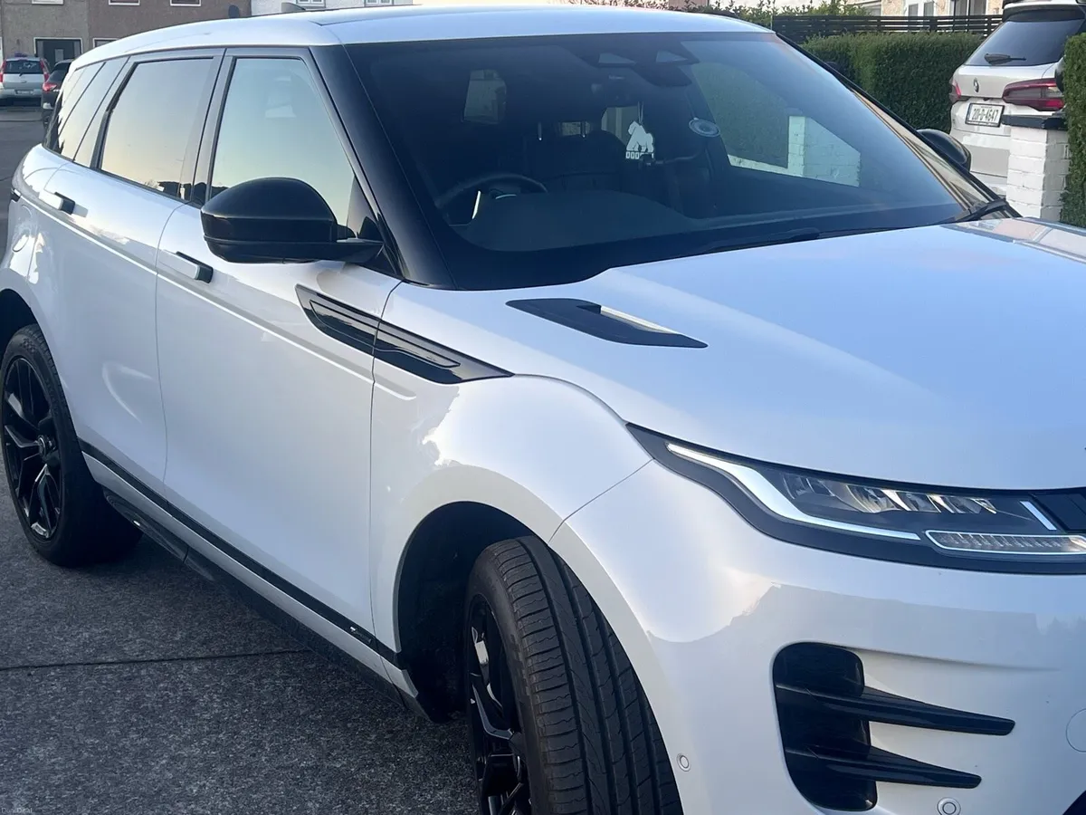 Range Rover Evoque - Image 2