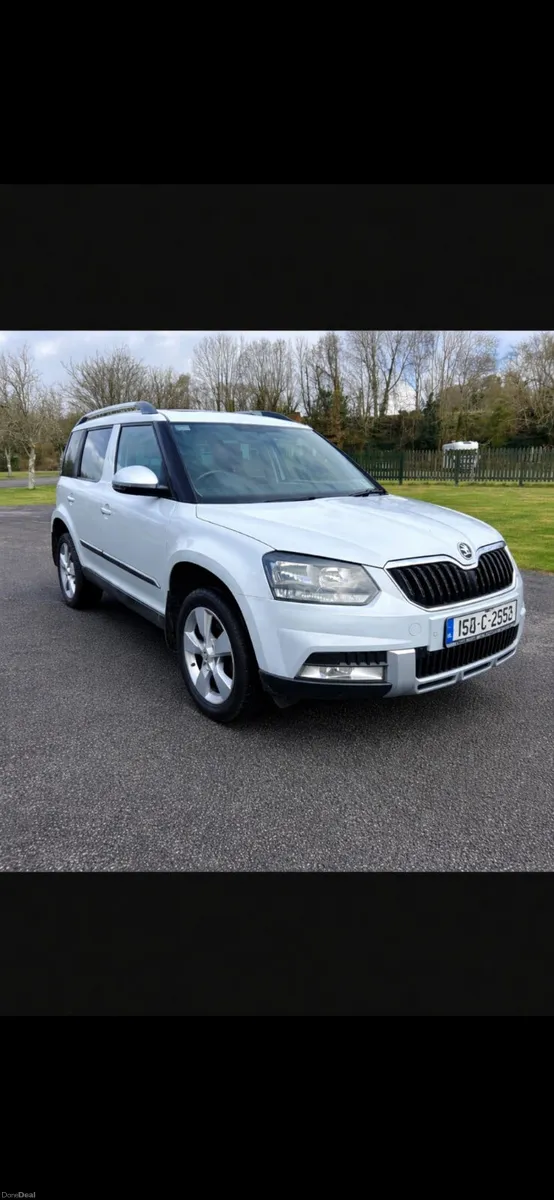 2015 Skoda Yeti  1.2 Automatic. Very low miles - Image 2