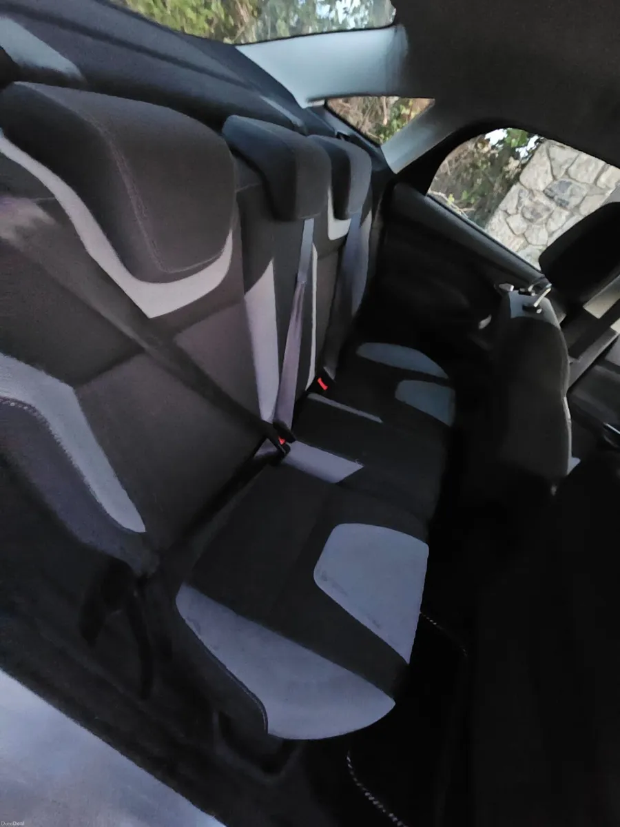 Ford Focus 2012 diesel nct&tax €2200 - Image 3