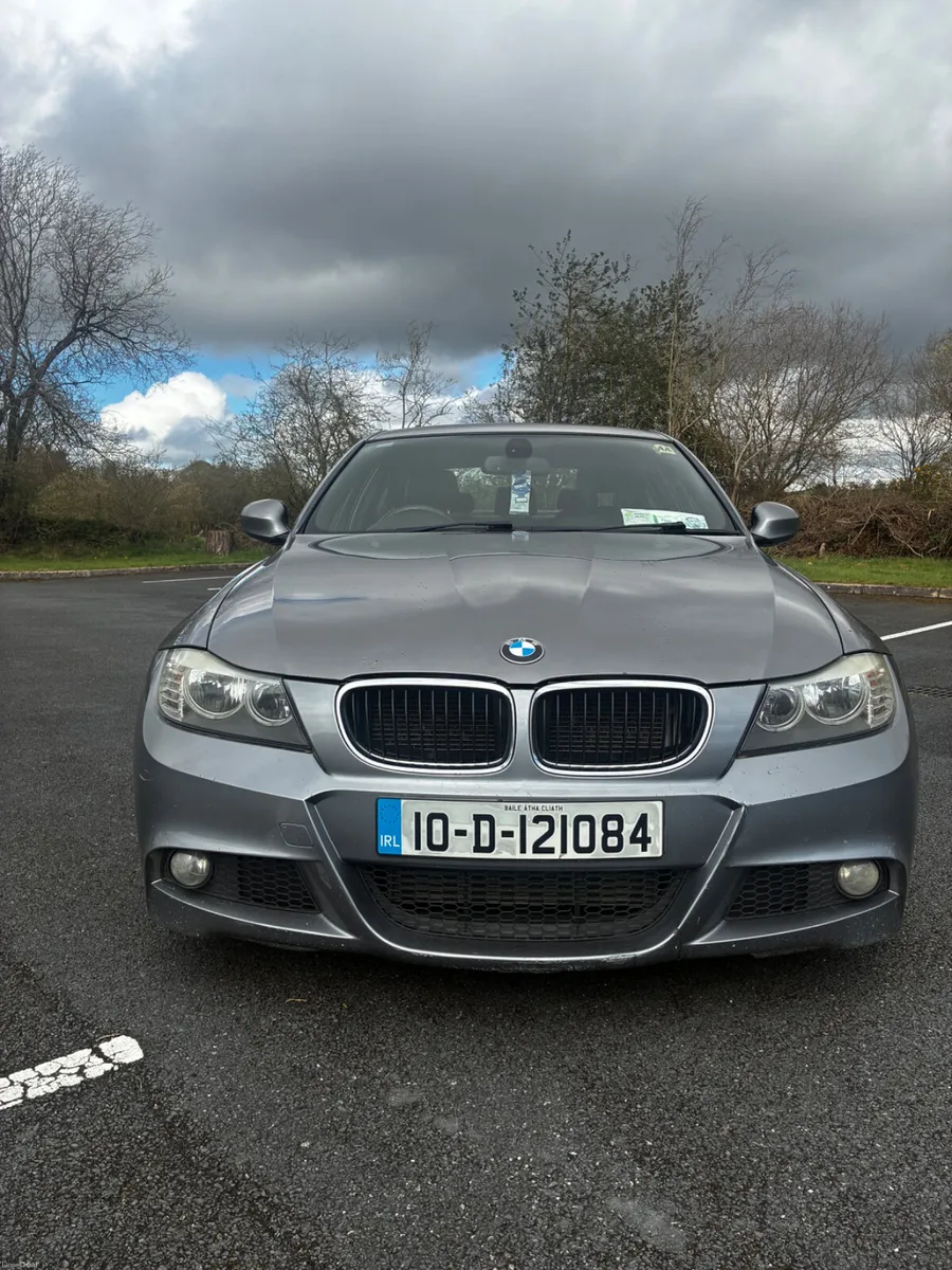 BMW 3-Series 2010 - Image 1