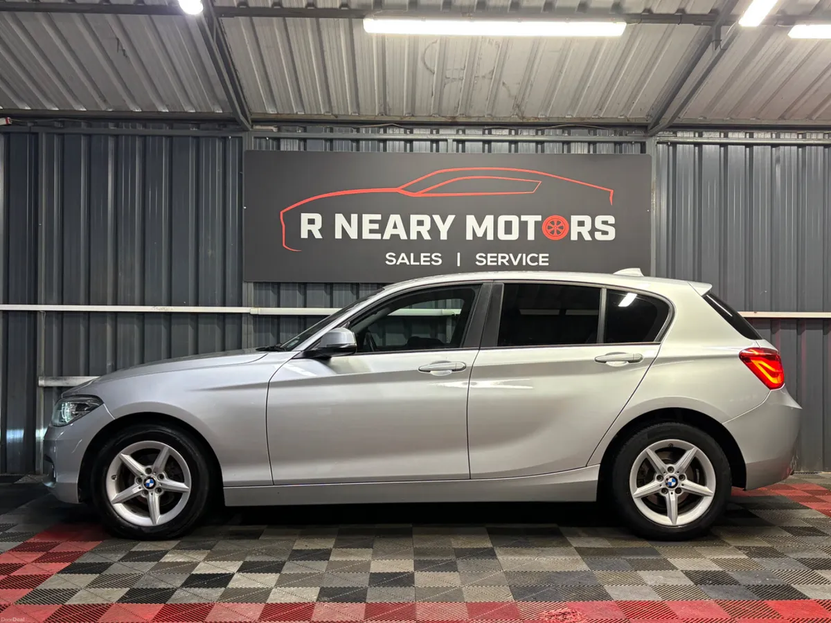 2018 182 BMW 1-Series 116d SE Business Manual - Image 6