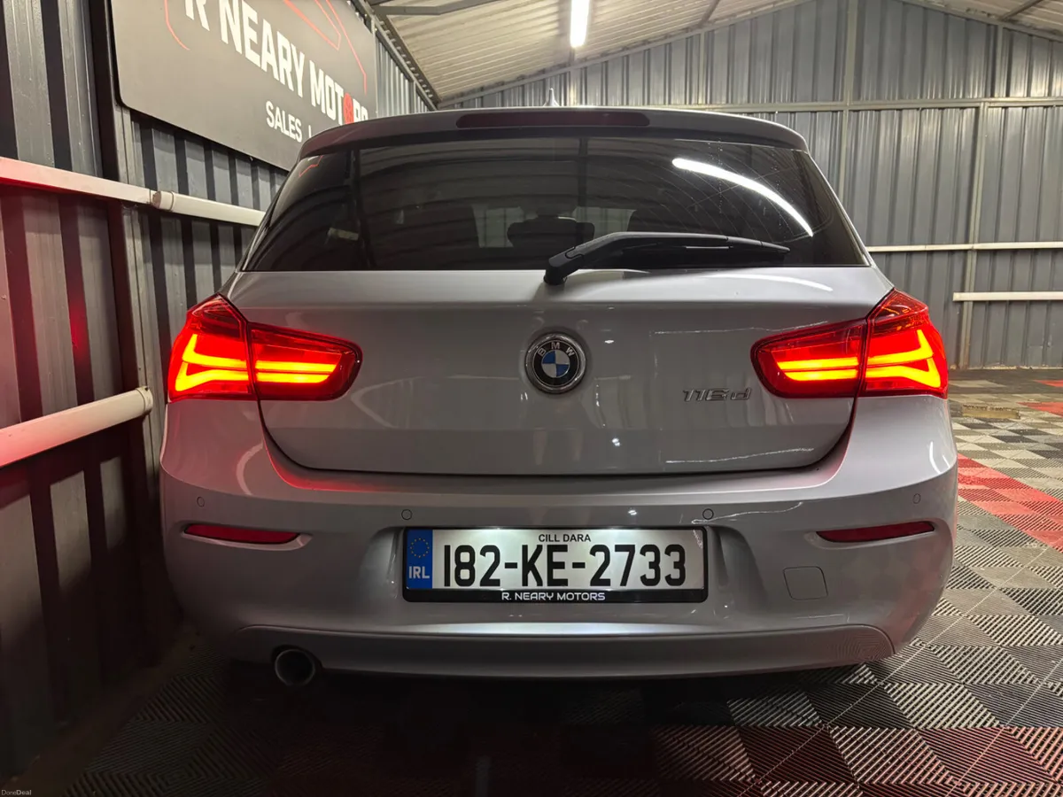 2018 182 BMW 1-Series 116d SE Business Manual - Image 2