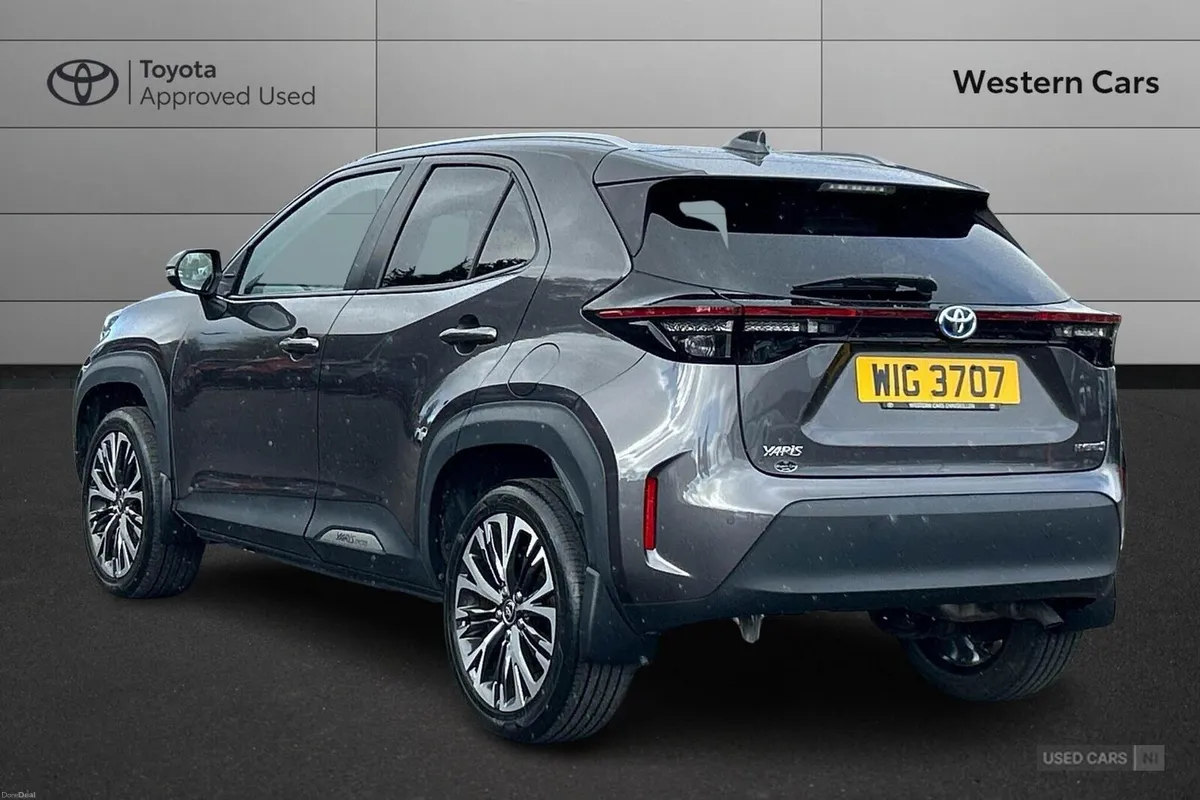 Toyota Yaris Cross 1.5 VVT-h Excel E-CVT Euro 6 (s - Image 4