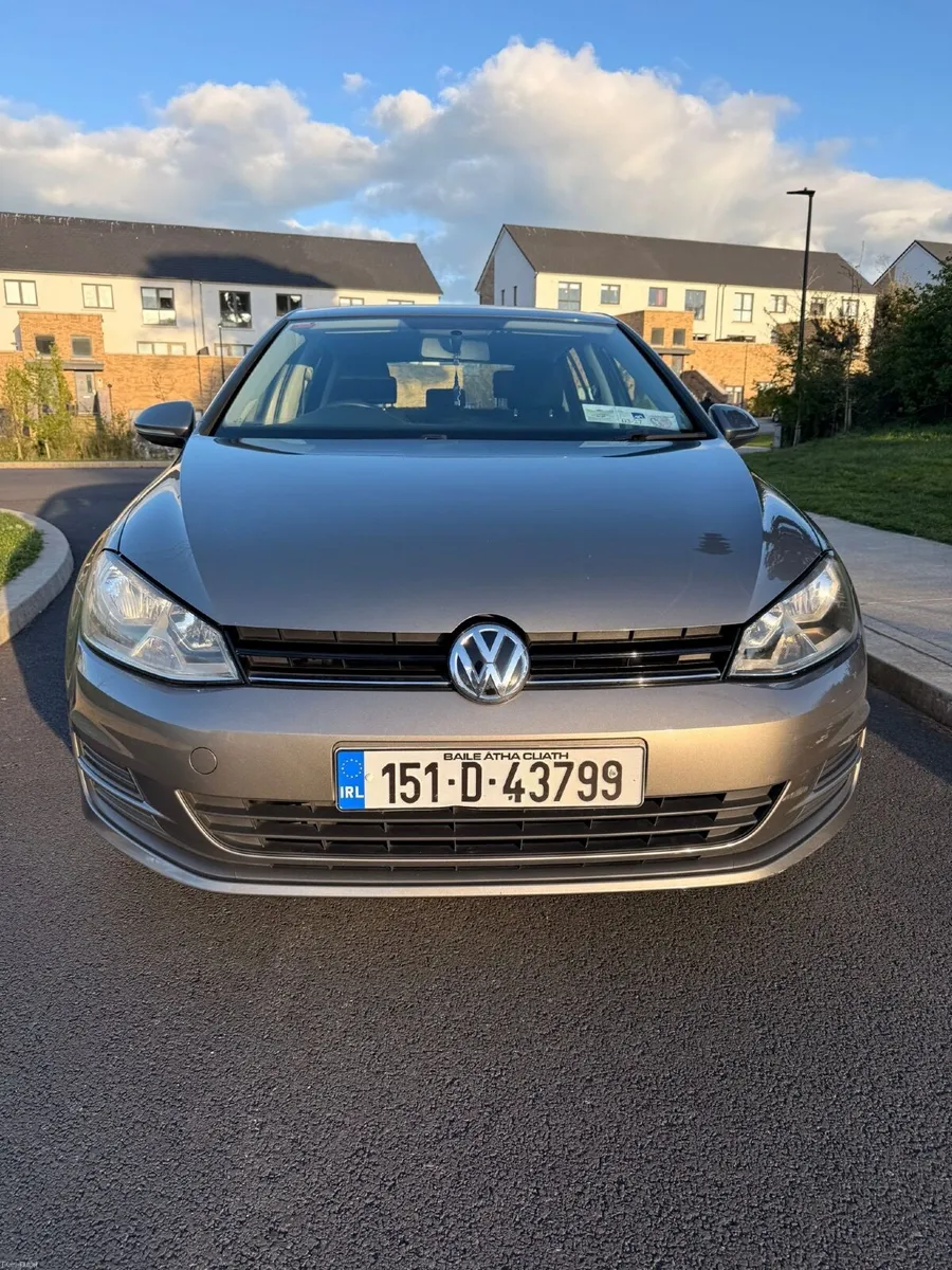 Volkswagen Golf 2015 - Image 1