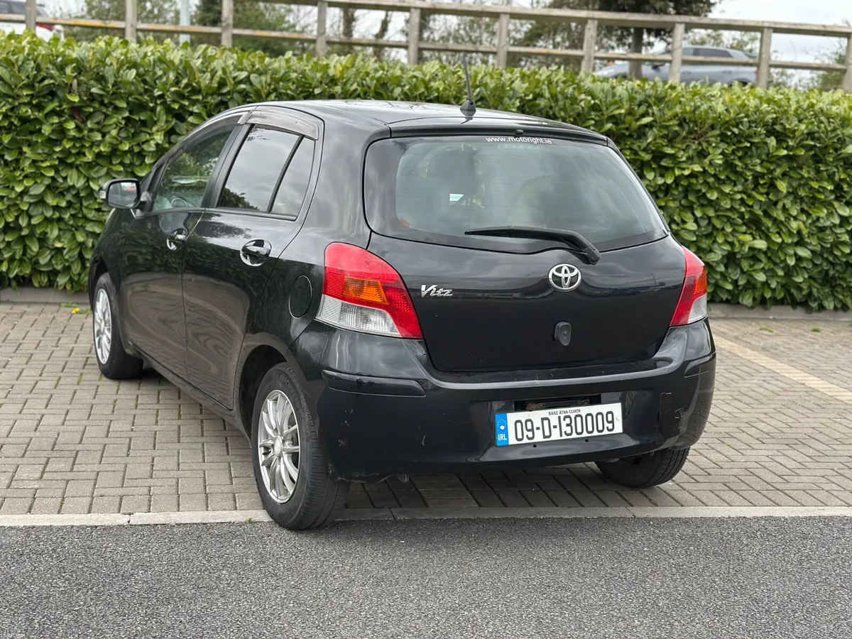 Toyota yaris Automatic New Nct 02/27 - Image 4