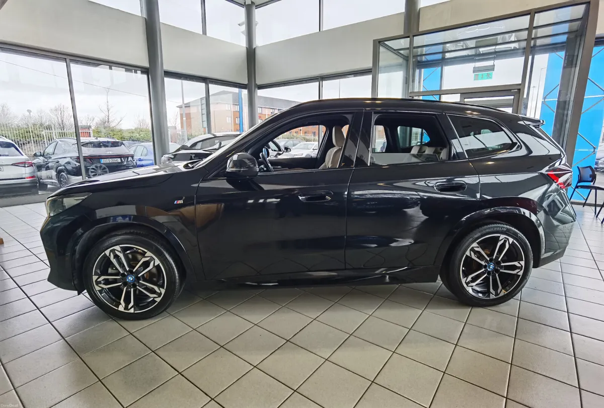 BMW IX1 XDRIVE 30 M SPORT - Image 4