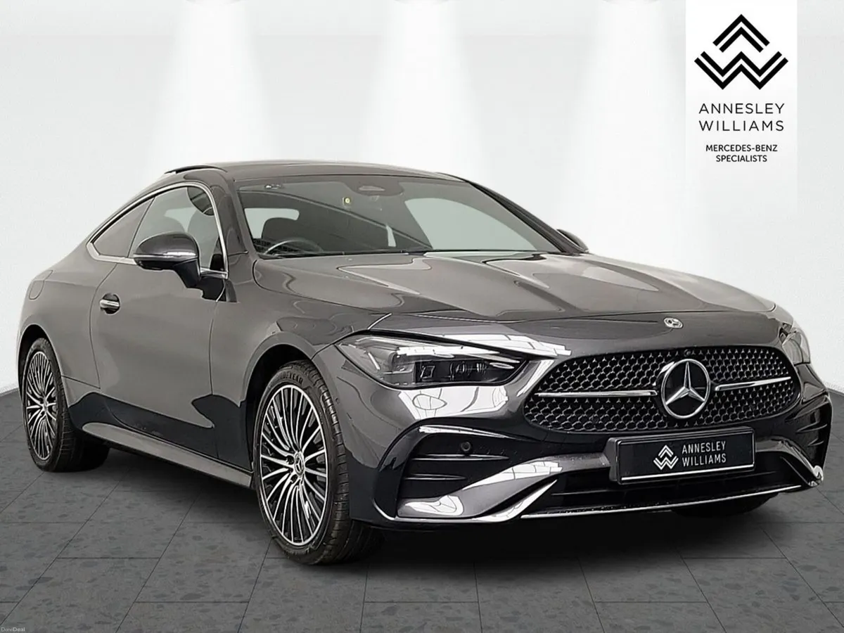 Mercedes-Benz CLE CLE300e  AMG Line Premium - Image 1