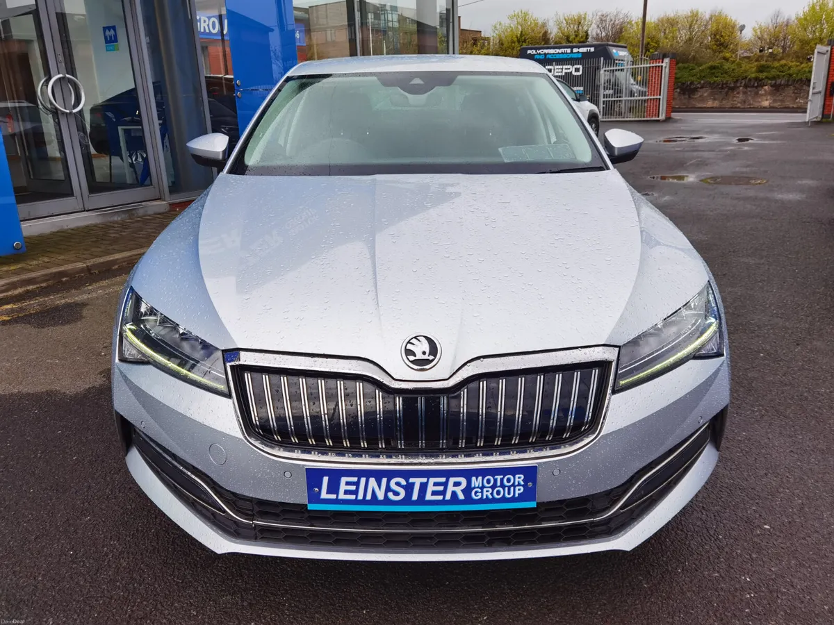 SKODA SUPERB 1.4 IV SE TECHNOLOGY DSG AUTOMATIC - Image 2