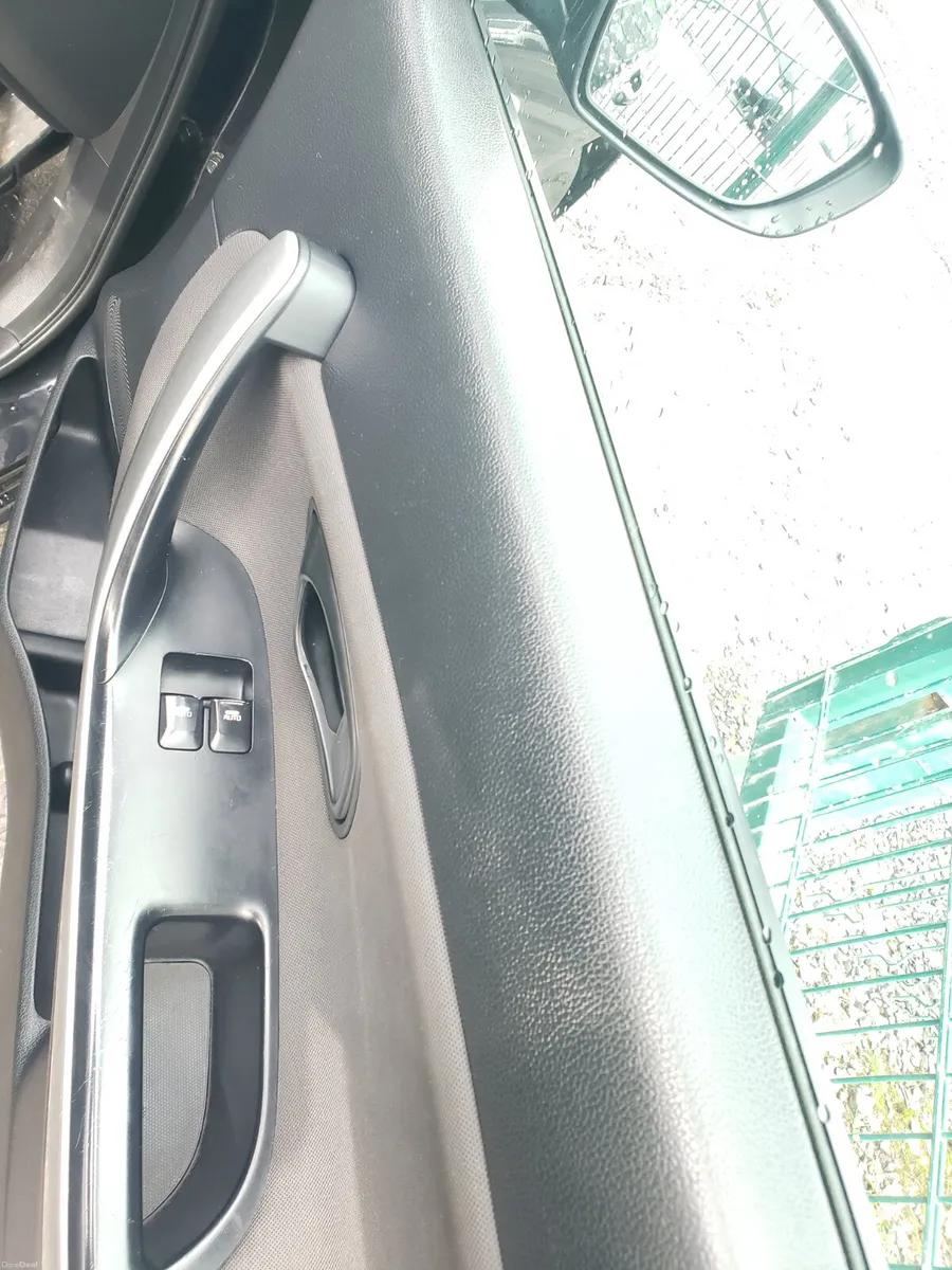 Kia Ceed 2012 - Image 4