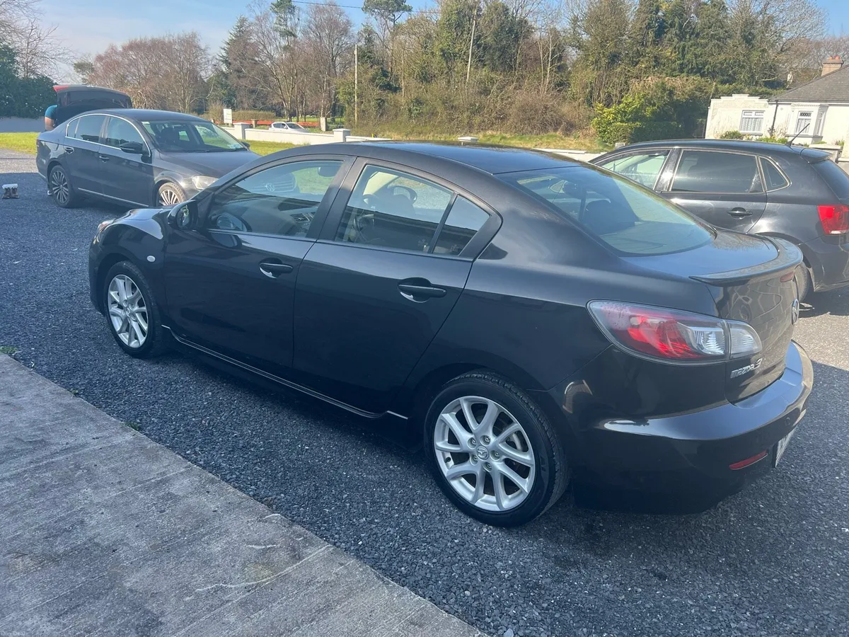 Mazda 3 - Image 3