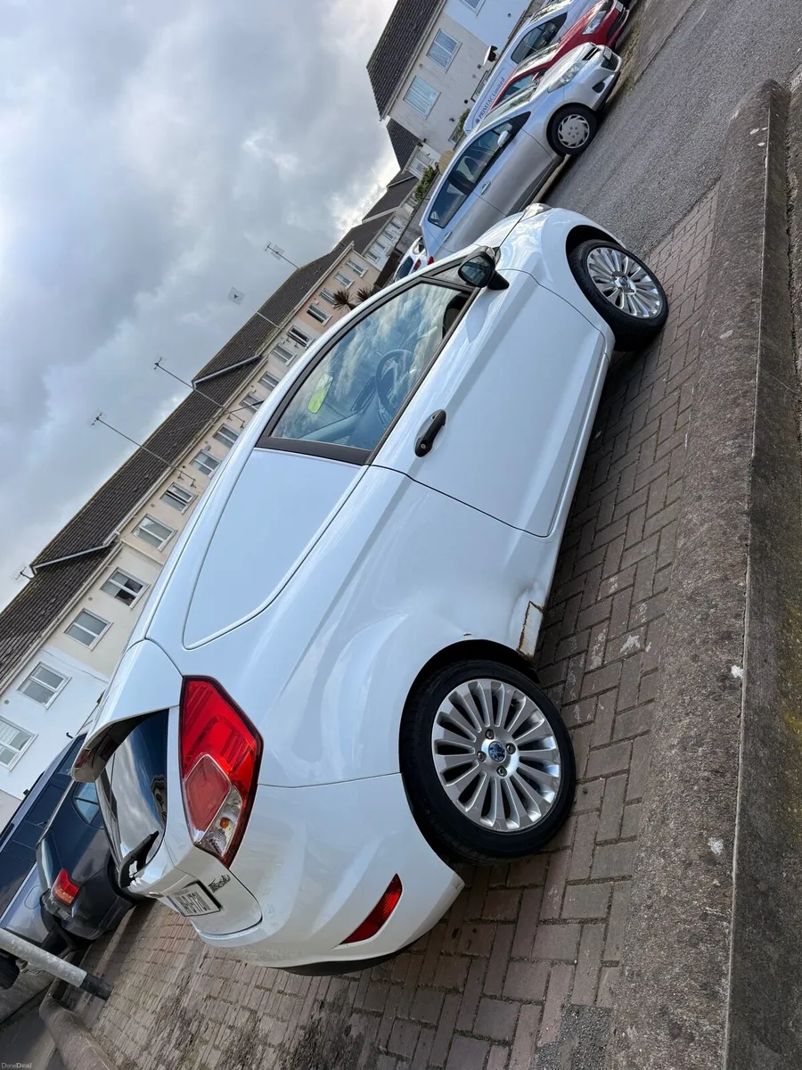 Ford fiesta van 2014 for sale - Image 2
