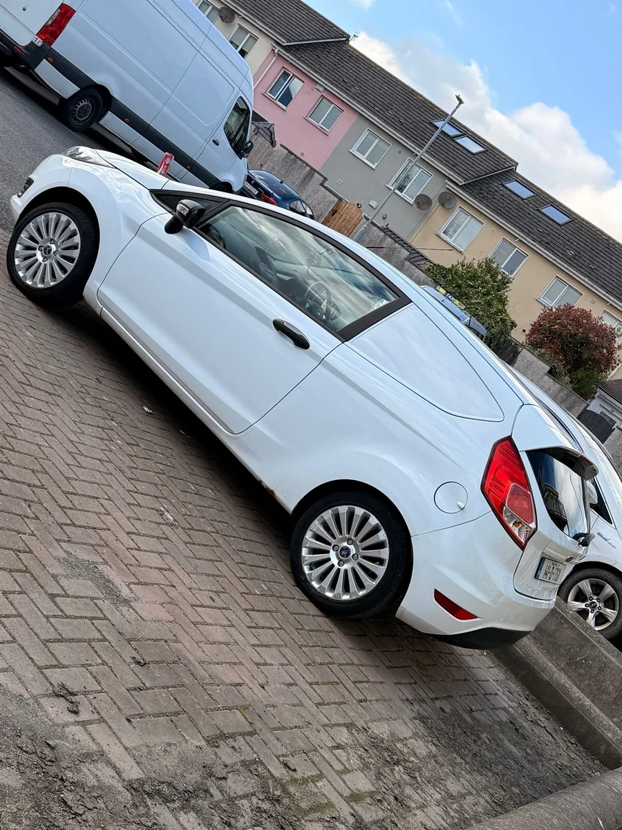 Ford fiesta van 2014 for sale - Image 1