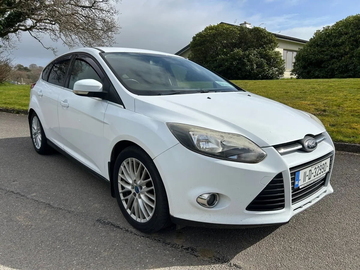 2011 Ford Focus.. Long NCT & Fully Serviced - Image 2
