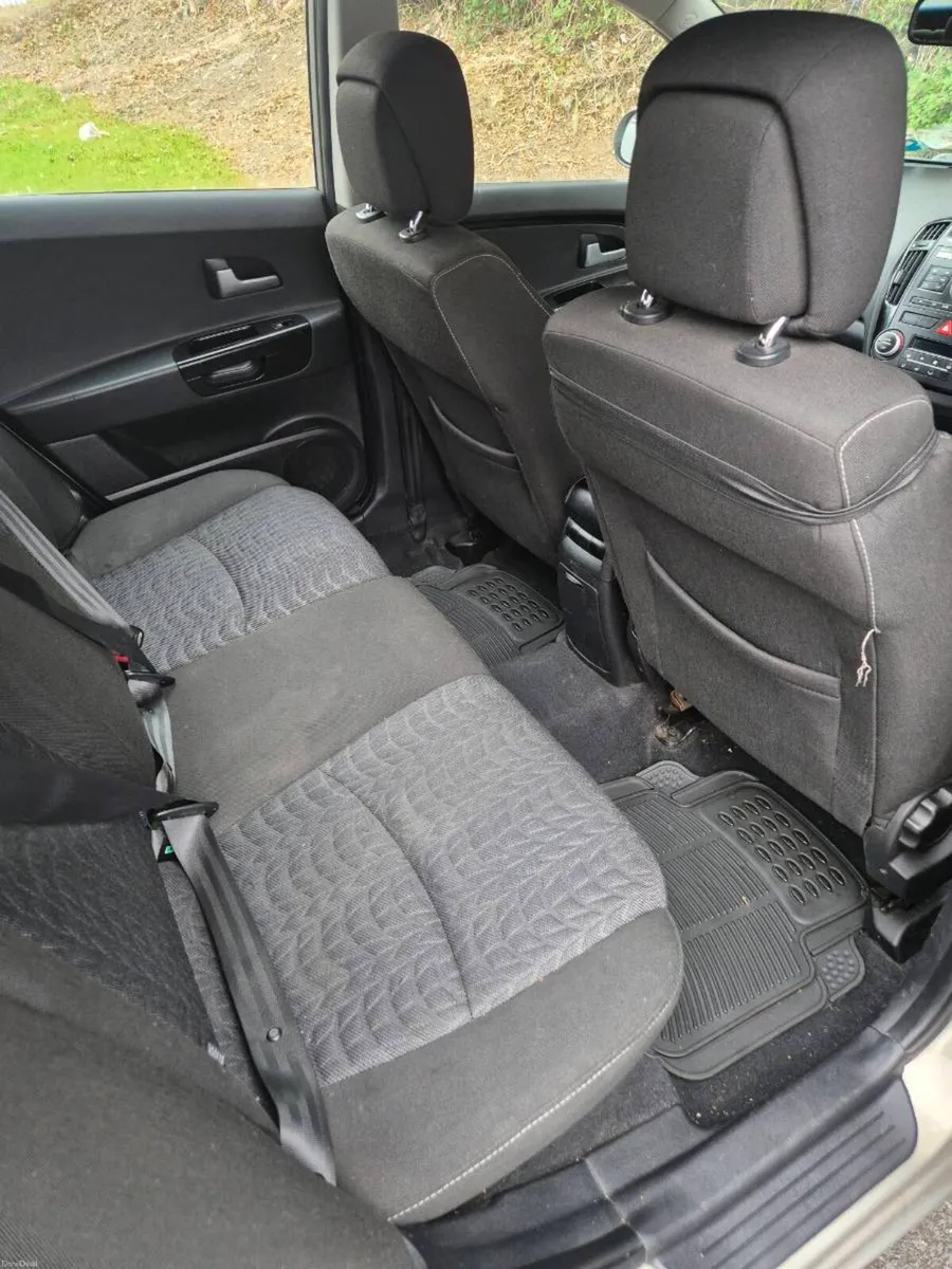 Kia ceed 1.6 diesel estate - Image 3