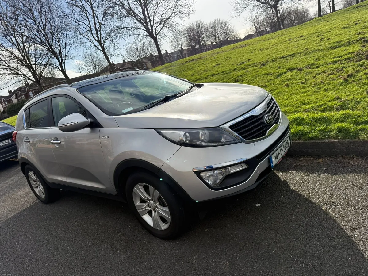 Kia Sportage 4WD - Image 2