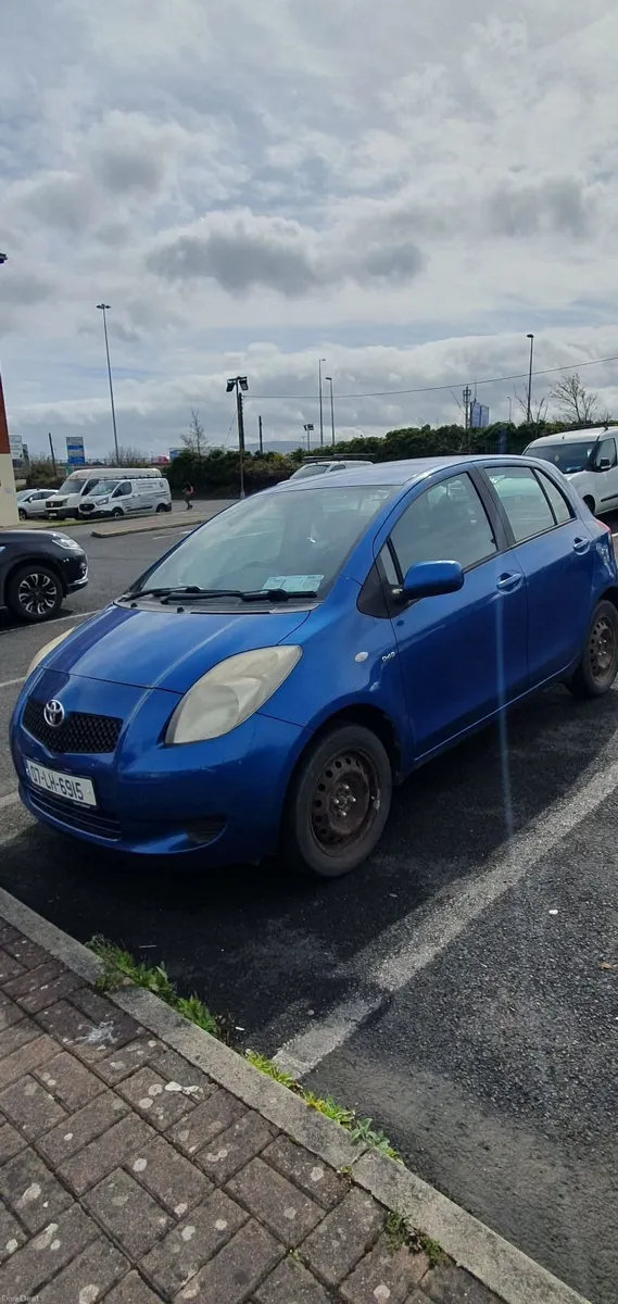 Toyota Yaris 2007 - Image 4