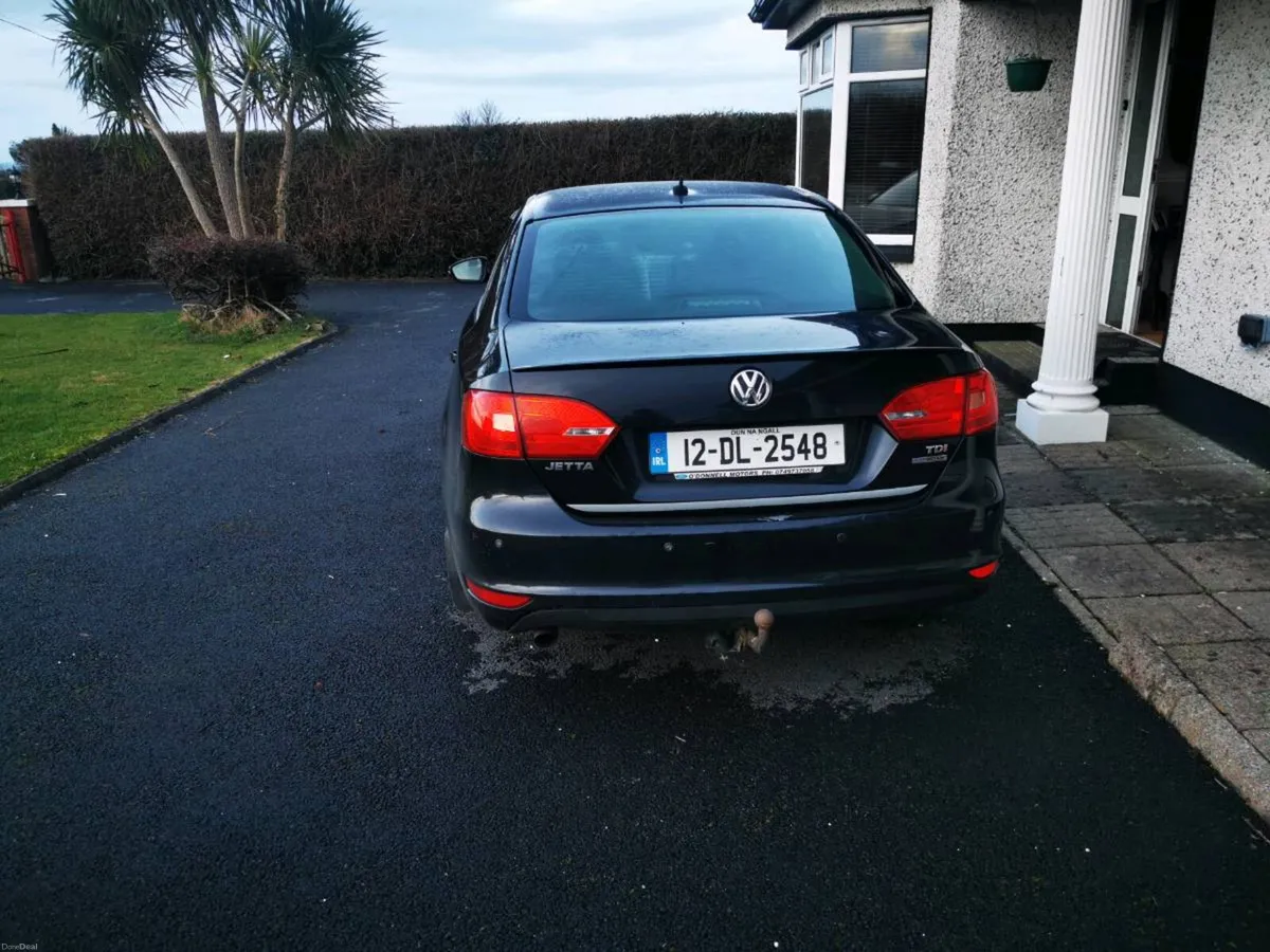 Volkswagen jetta - Image 4