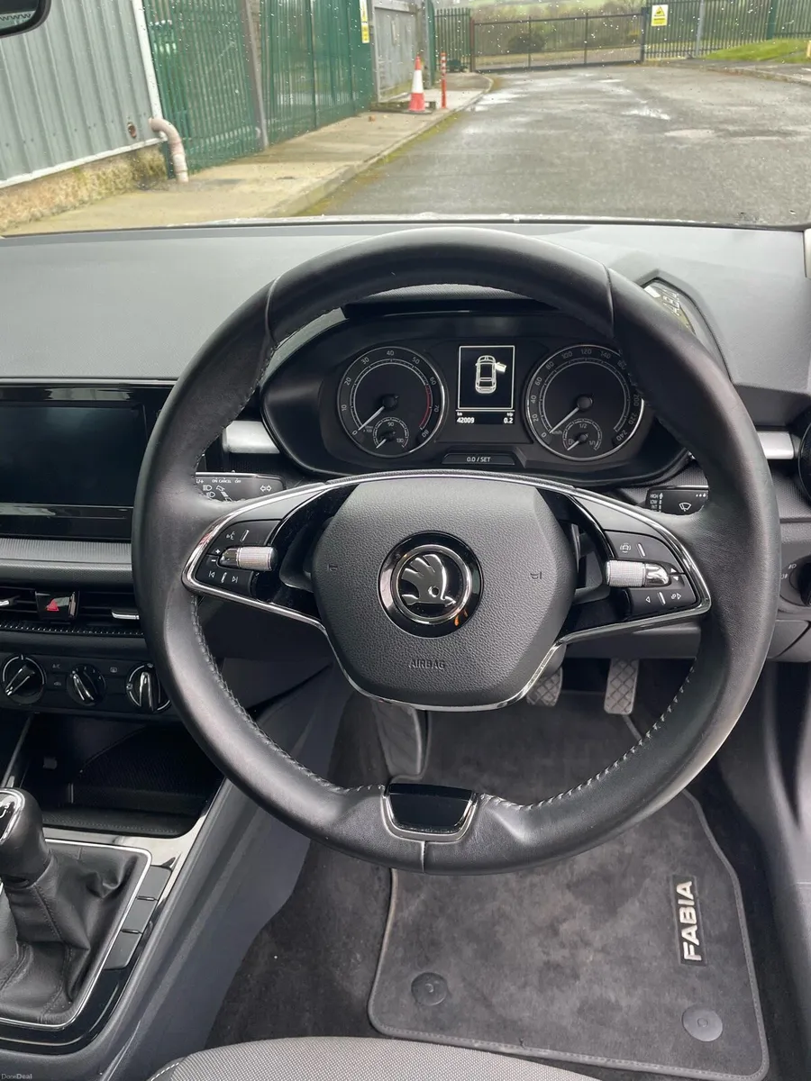 2023 Skoda Fabia AMB 1.0 MPI 65HP - Image 6