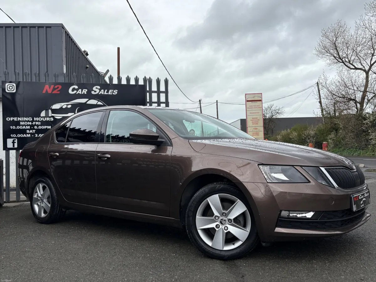 181 Skoda Octavia 1.0 Petrol, LOW MILES,VERY CLEAN - Image 3