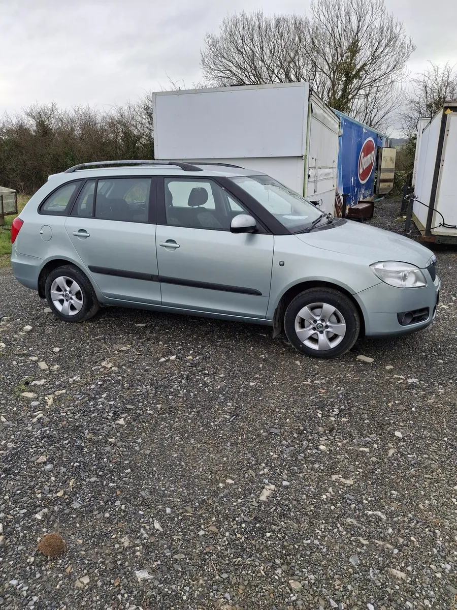 Skoda Fabia 2010 - Image 1