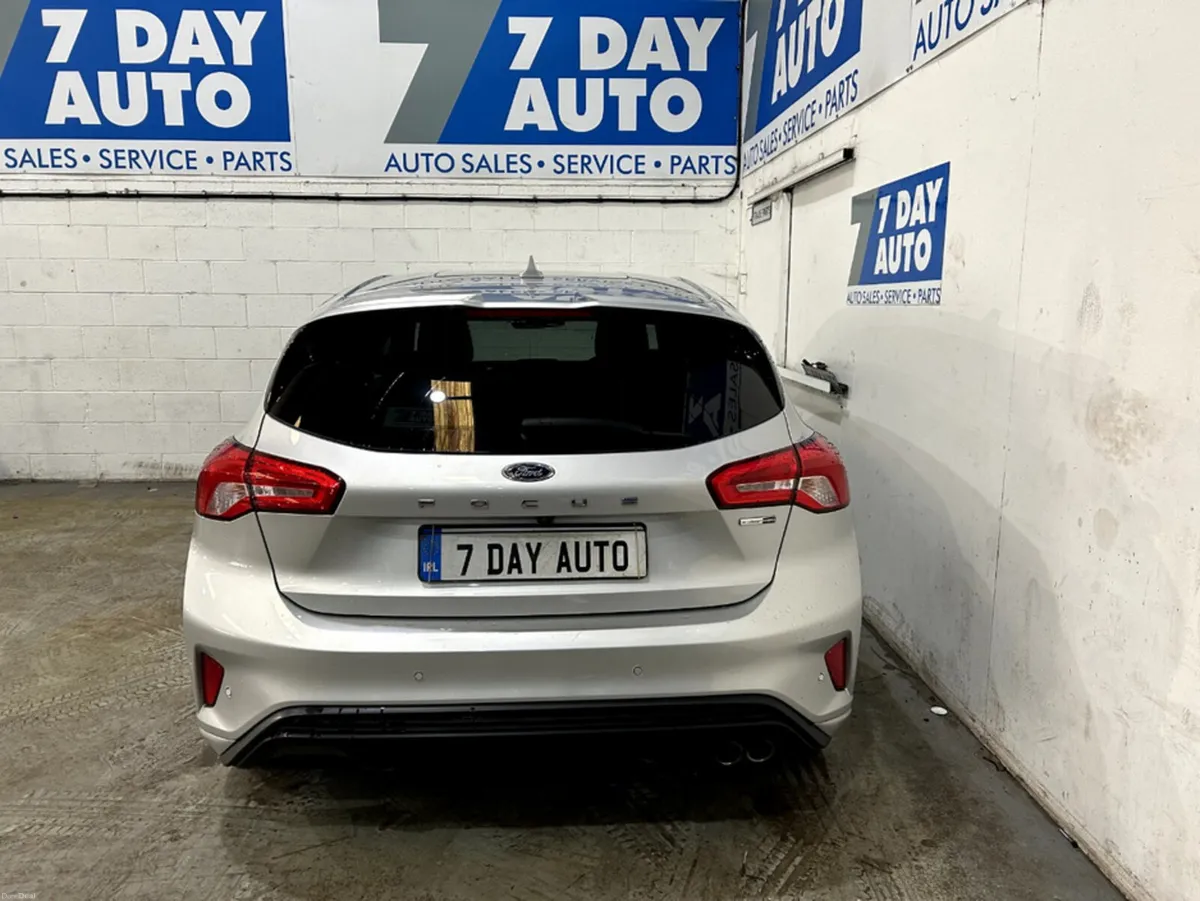 Ford Focus ST-LINE EDITION 5DR 1.0T1 1.0T125 MHE - Image 6