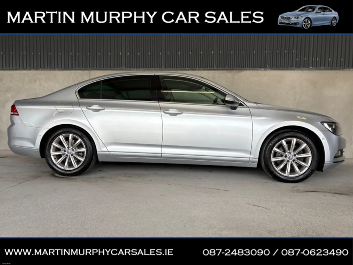Volkswagen Passat COMFORTLINE 1.6 TDI 120 BHP 6 SP - Image 2