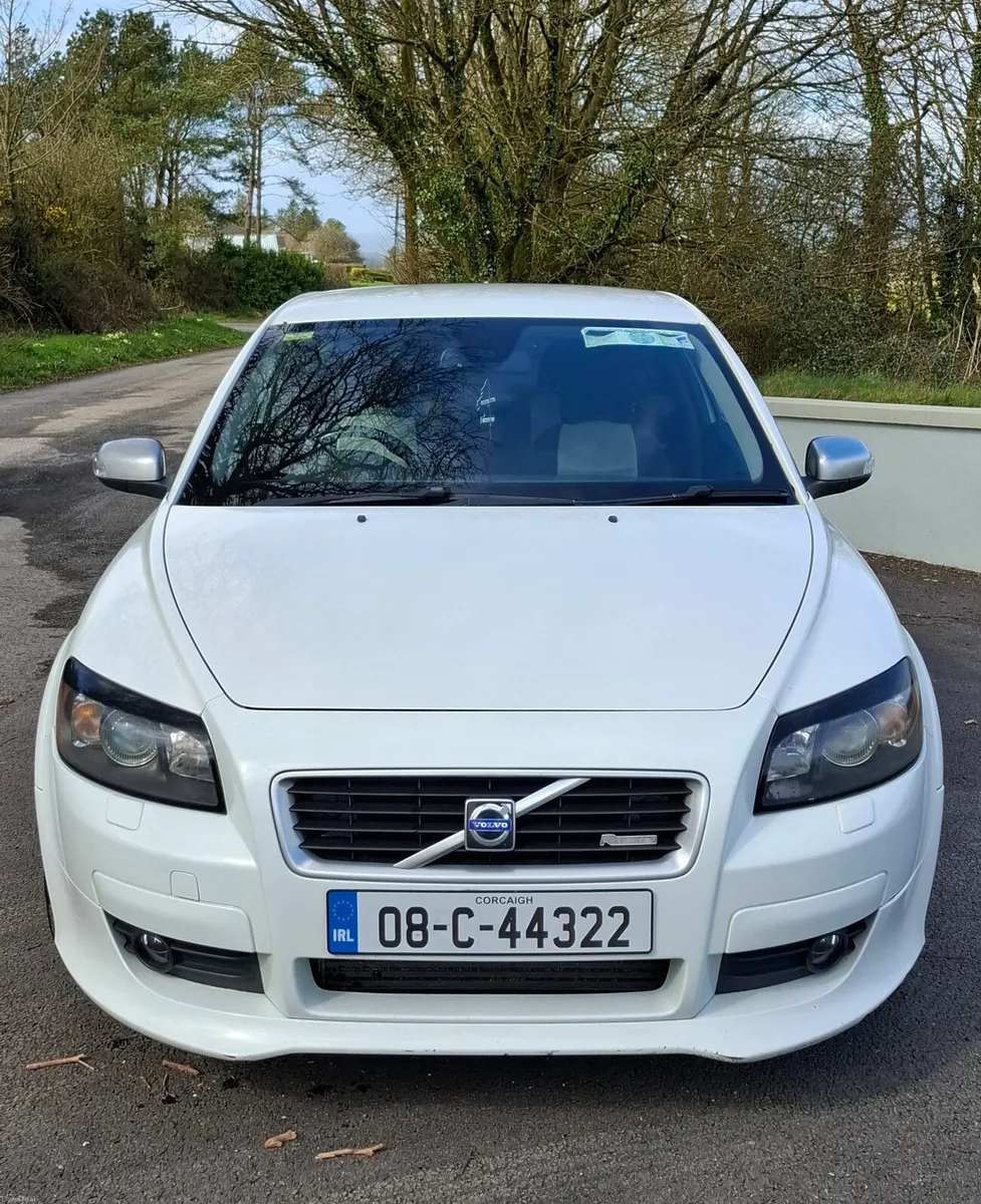 Volvo c30 2.0D R Design SE Sport - Image 3