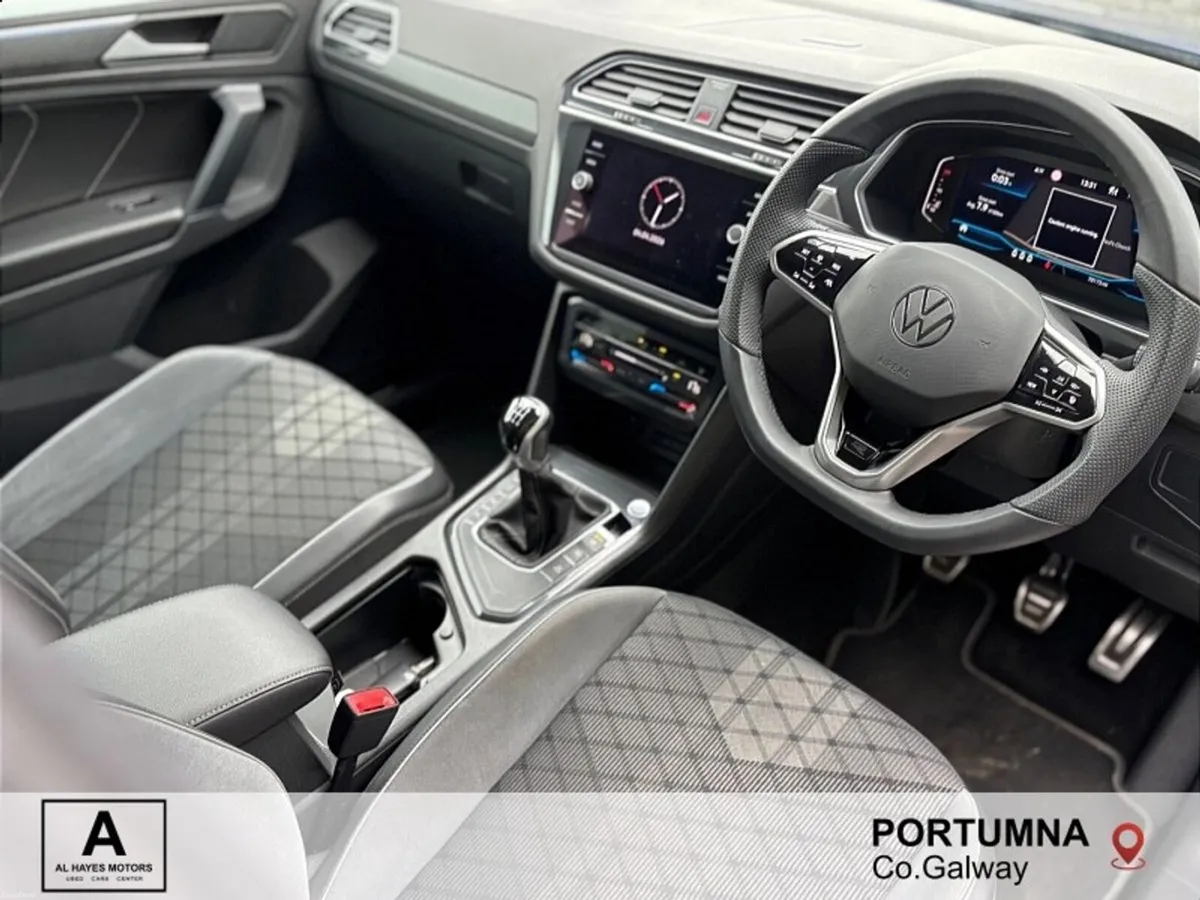 Volkswagen Tiguan R-LINE 2.0 TDI 150HP *BLACK PACK - Image 2