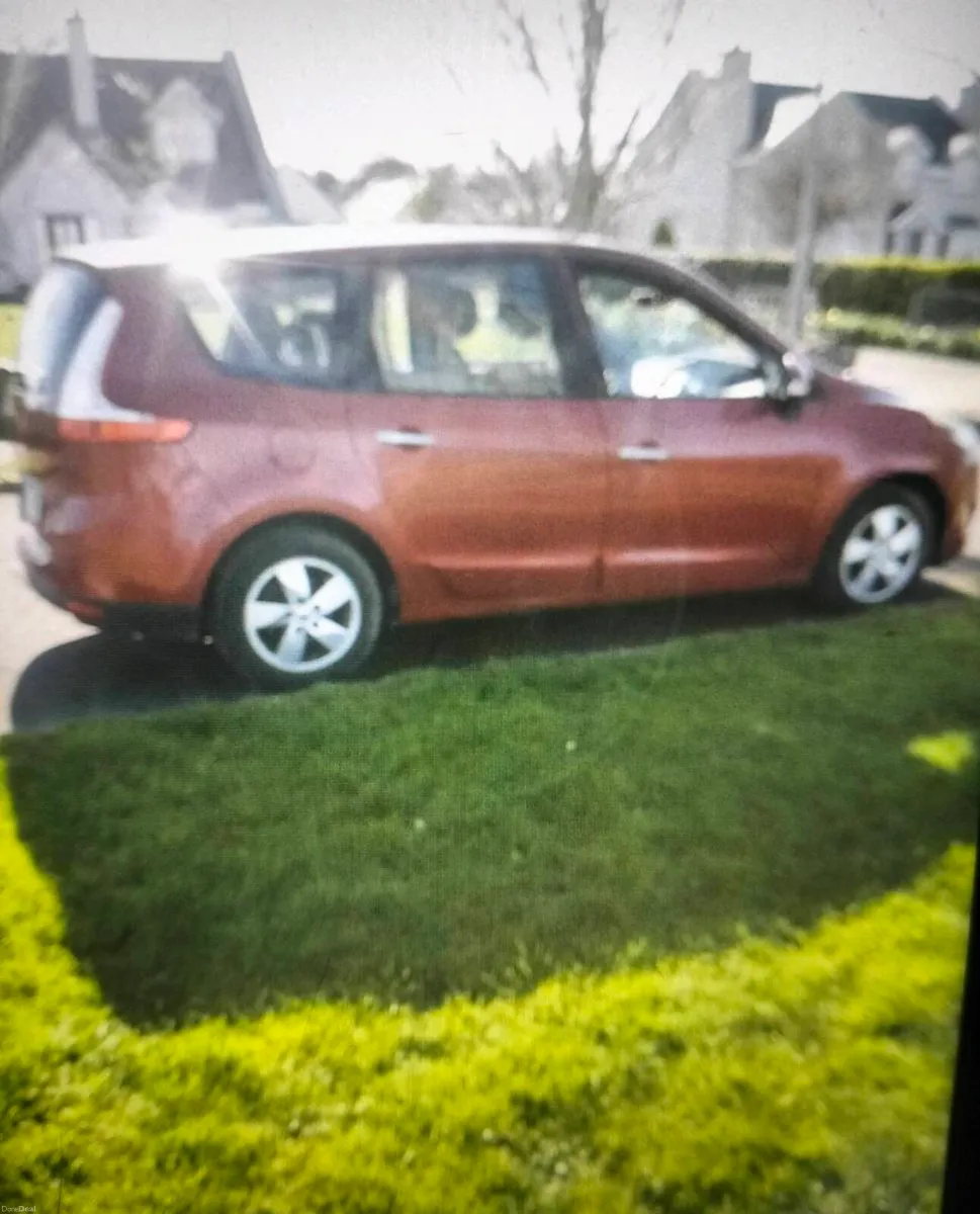 Renault grand scenic - Image 4