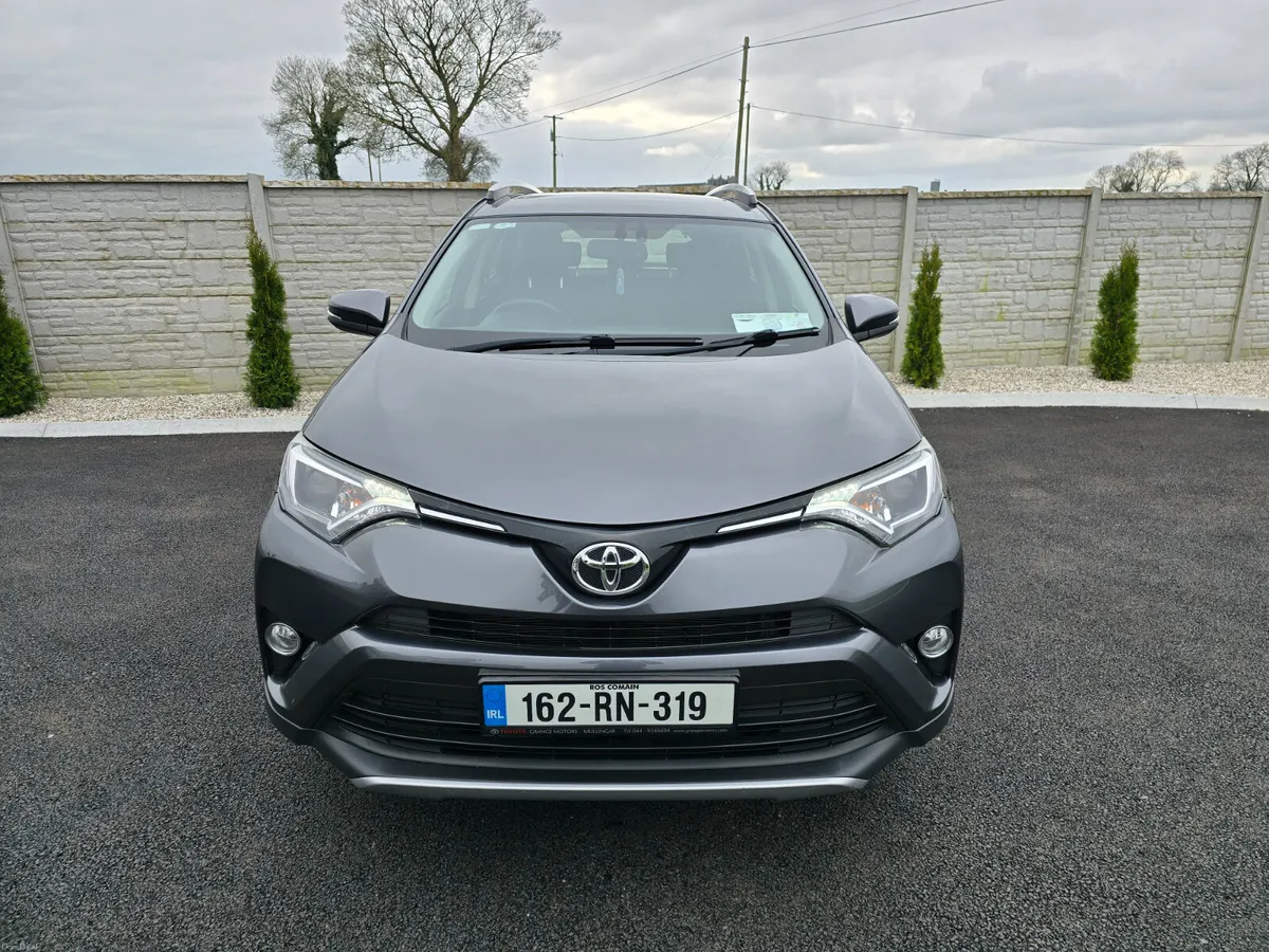 162 Toyota RAV4 Low Miles Full History - Image 2