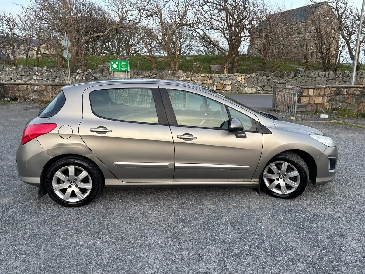 2012 Peugeot 308 1.6 Diesel - Image 3