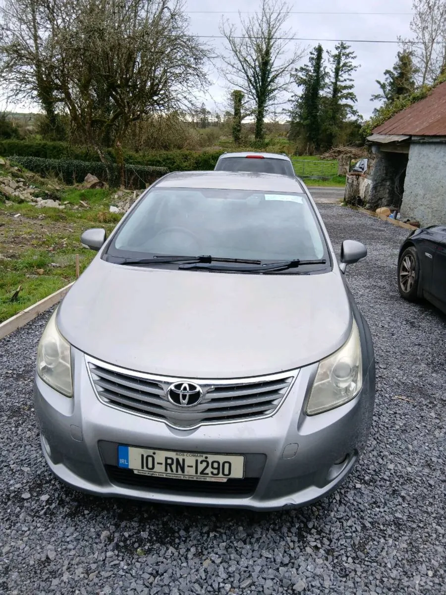Toyota Avensis - Image 1