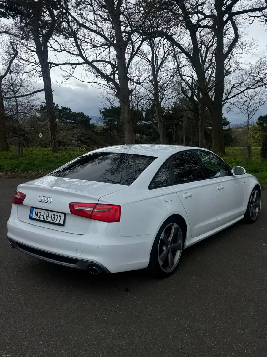 Audi A6 2014 S-Line Black edition - Image 4